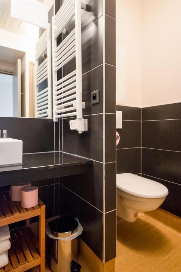 Vieille Bourse - Studio Close To Stations And Old City - Welkeys Lille Exteriör bild